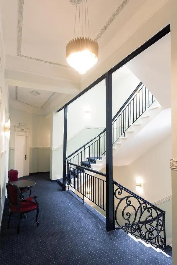 ****  Modern Revival Luxury Hotel Thessaloniki Greece